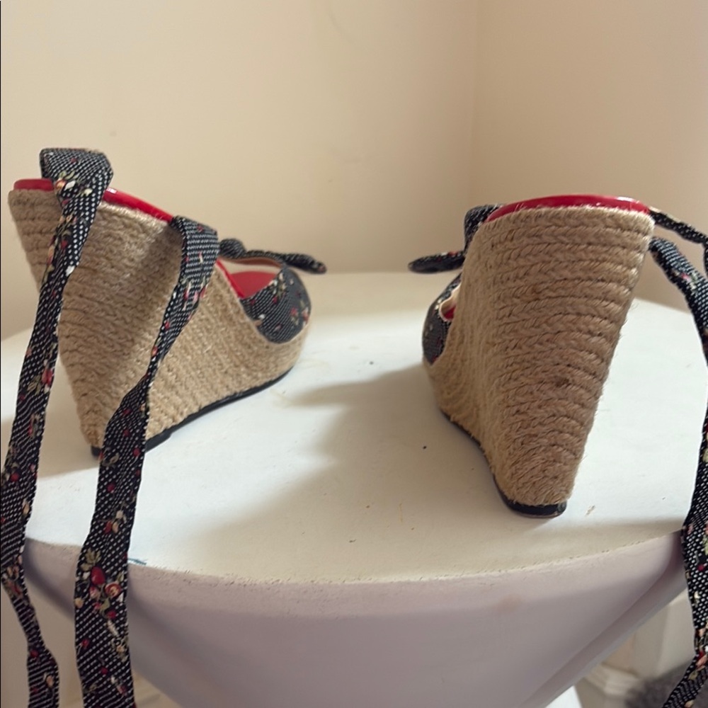 Bettie Page Black and Red Espadrilles with Glamorous Sparkle - Picture 7 of 7